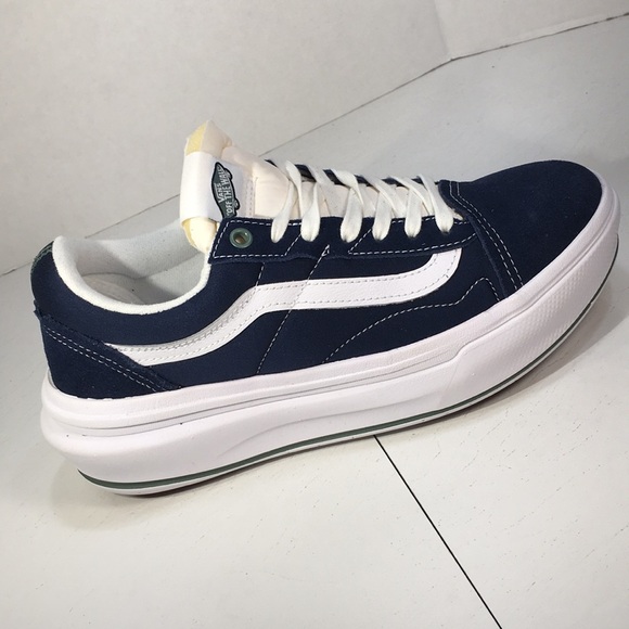 NWT Vans Old Skool Overt All Purpose Trainers in Dress Blue Men’s 9 - Picture 2 of 10